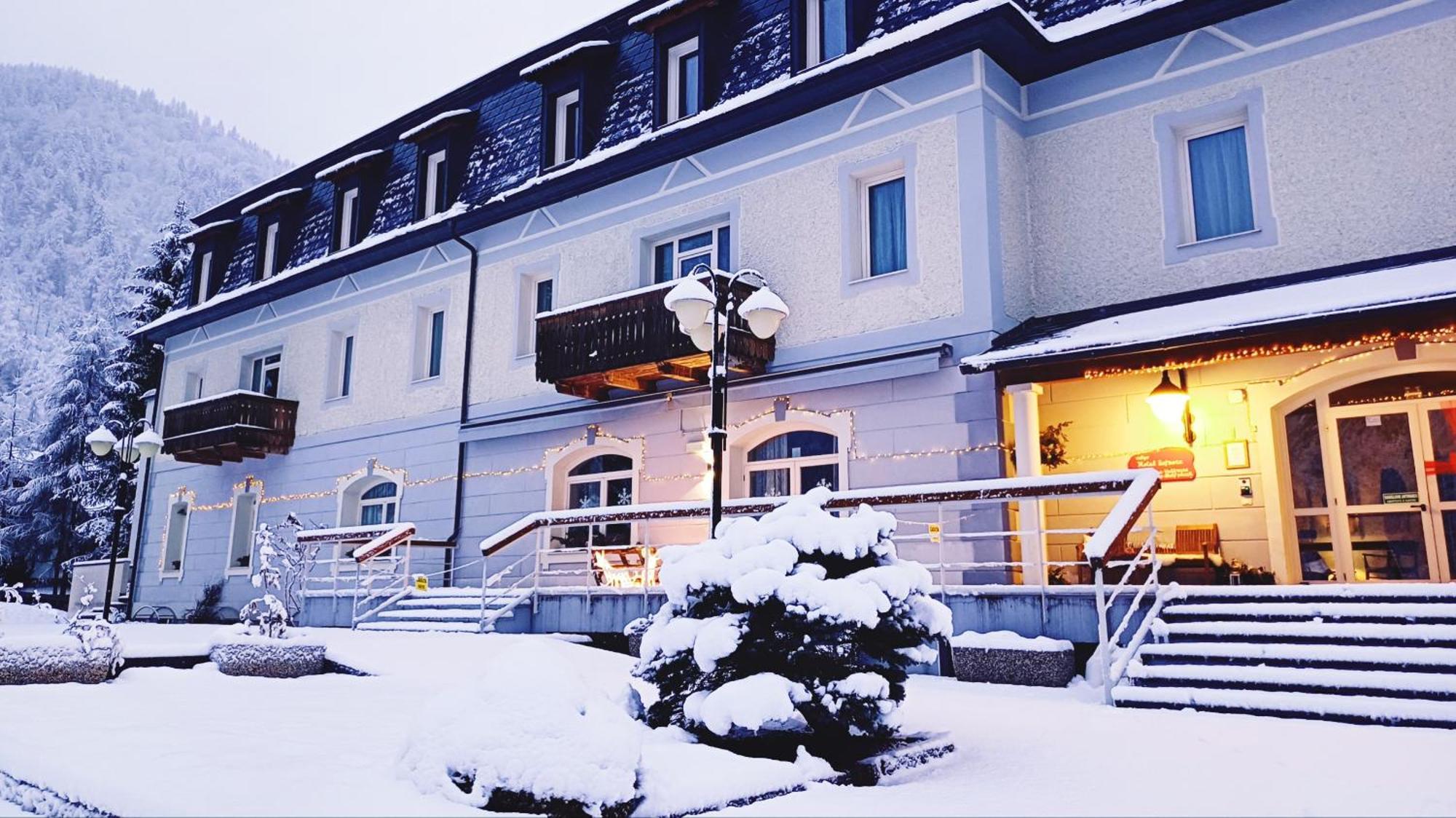 Hotel Saisera Valbruna Exterior foto